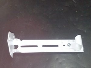 SOPORTE RIEL ALUMINIO 13.5CM