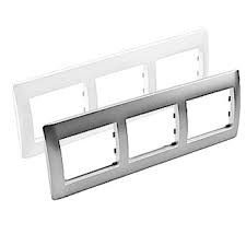 MARCO TRIPLE VENTANA SERIE MATEL BLANCO