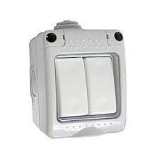 DOBLE INTERRUPTOR 1 VENTANA ESTANCO