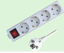 BASE ENCHUFE 4 TOMAS C/INTERRUPTOR 3MTRS CABLE
