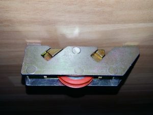 RODAMIENTO CIERRE ALUMINIO 1 RUEDA 8CMX24MM