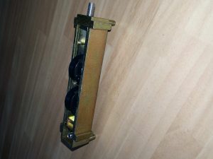 RODAMIENTO CIERRE ALUMINIO 2 RUEDAS 10CMX17MM