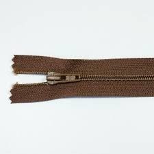 CREMALLERA MARRON 18CM NYLON CON TOPE