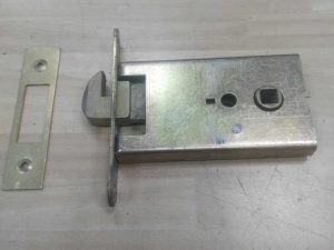 picaporte ucem 3100-70