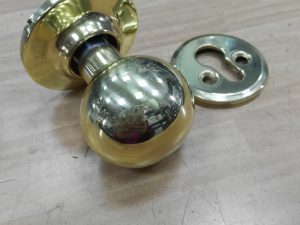 pomo cabezal tesa dorado 393400lp
