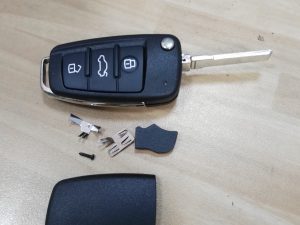 carcasa mando audi 3 botones +06 completa