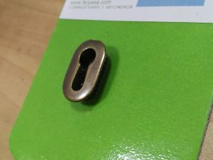 bocallave embutido oval cuero 81645