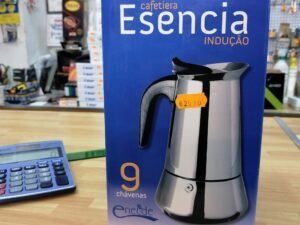 Cafetera Esencia de acero inoxidable 9 tazas